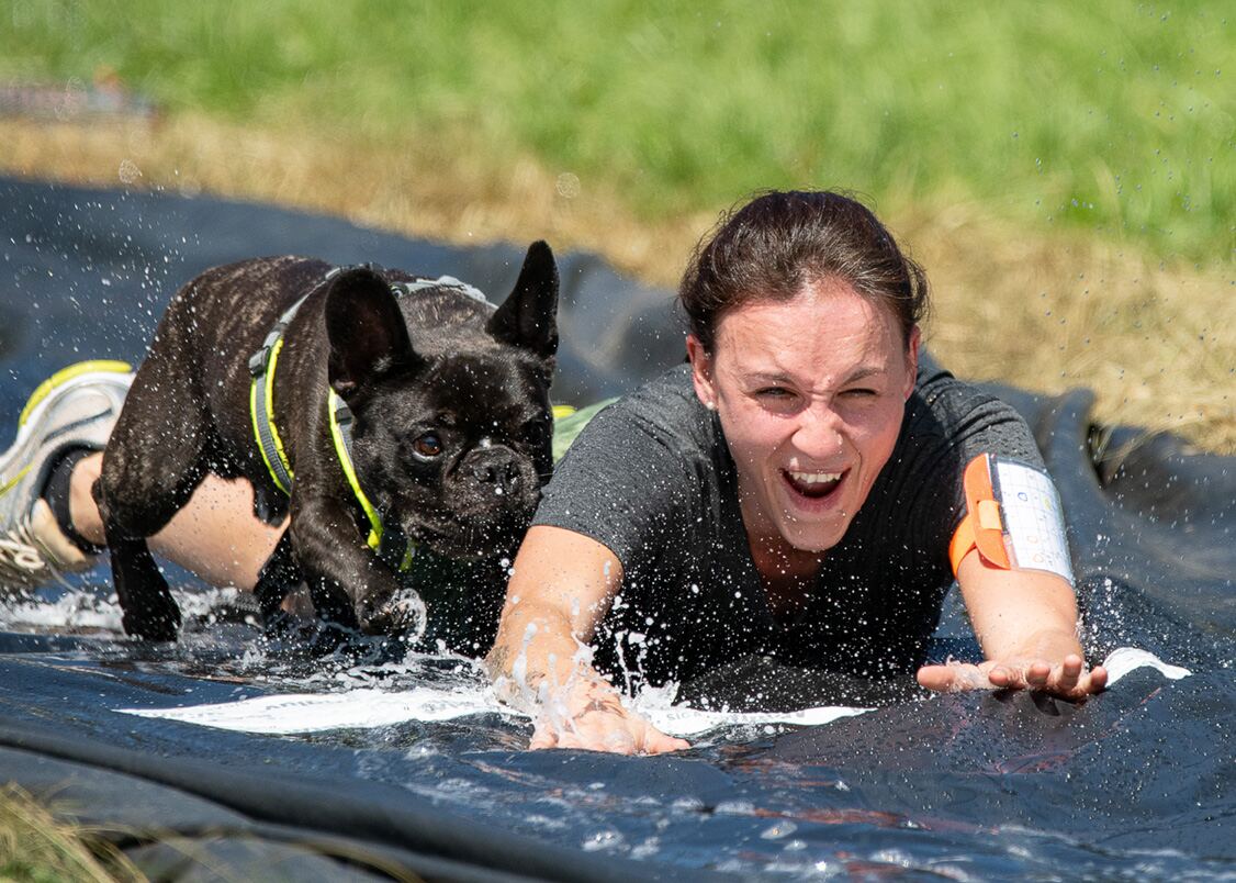 Community beim Tough Dogz Run